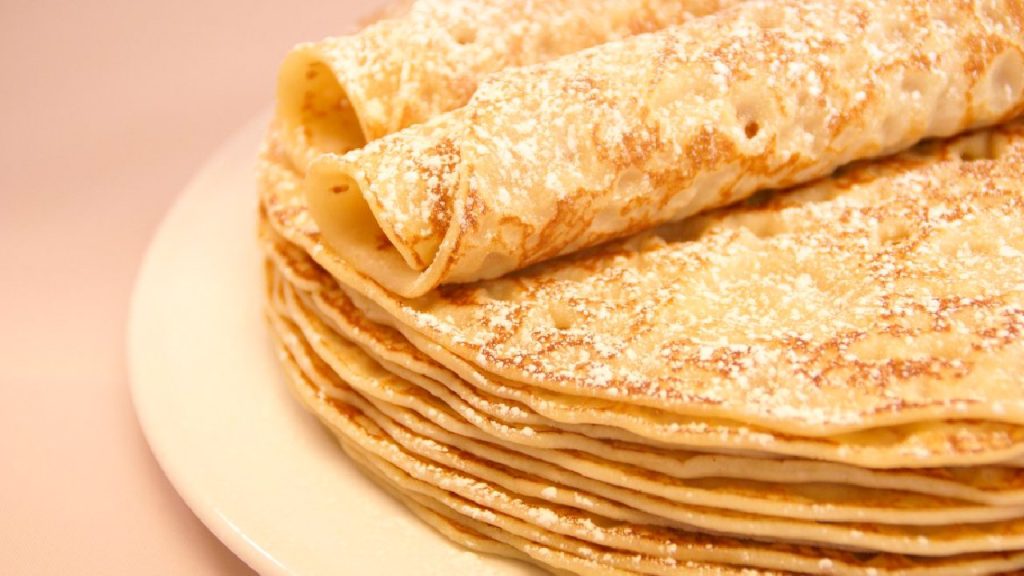 Palačinky ze 3 ingrediencí: nejjednodušší recept na každou denní dobu