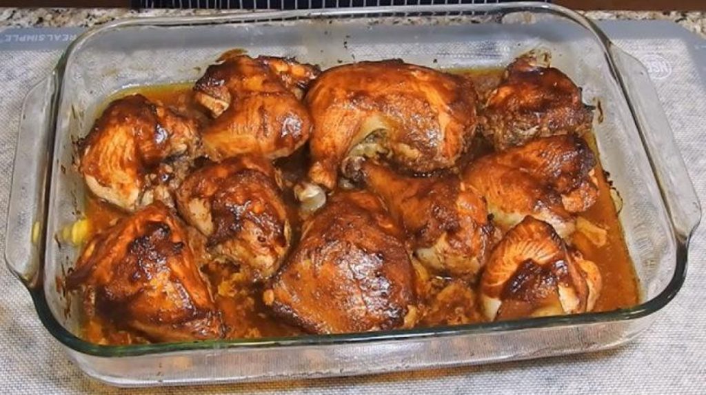 Šťavnaté kuře pečené v troubě. Tento recept vždy funguje.