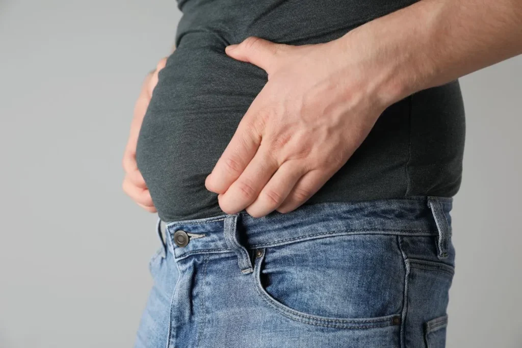 Zde je příčina abdominálního obezity, která způsobuje vznik plaveckého kruhu.