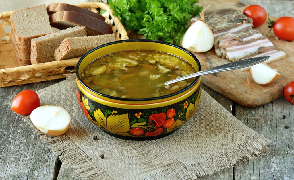 Kdysi se jedla v každé vesnici, dnes je zapomenutá. Tato polévka nasytí jako dvě jídla.