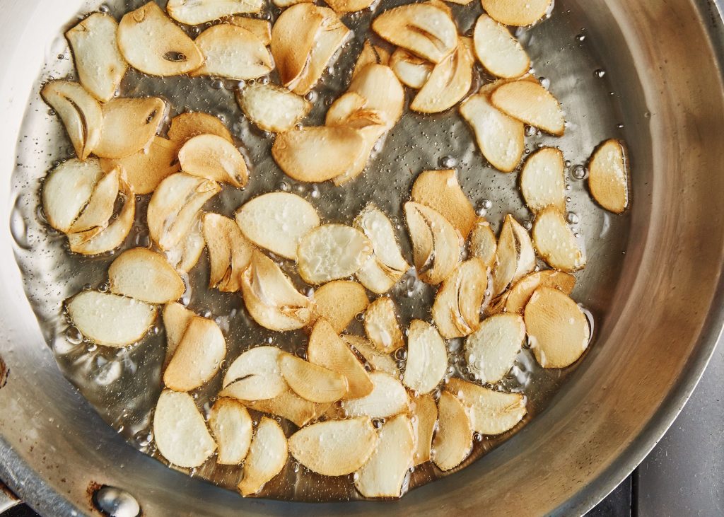 Obyčejná rýže? Jen dokud nepřidáte tuto ingredienci. Jednoduchý trik změní vše
