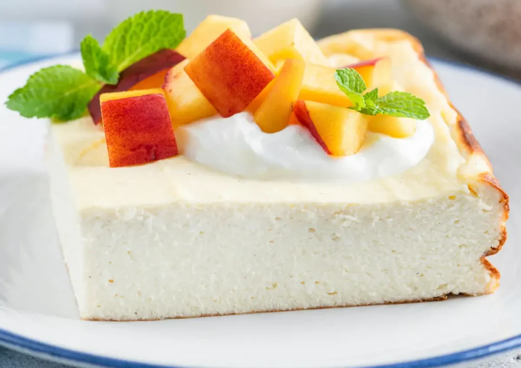 Quarktorte: lahodný německý tvarohový dort mé babičky, díky kterému jsou moje snídaně neodolatelné (bez těsta a sušenek)
